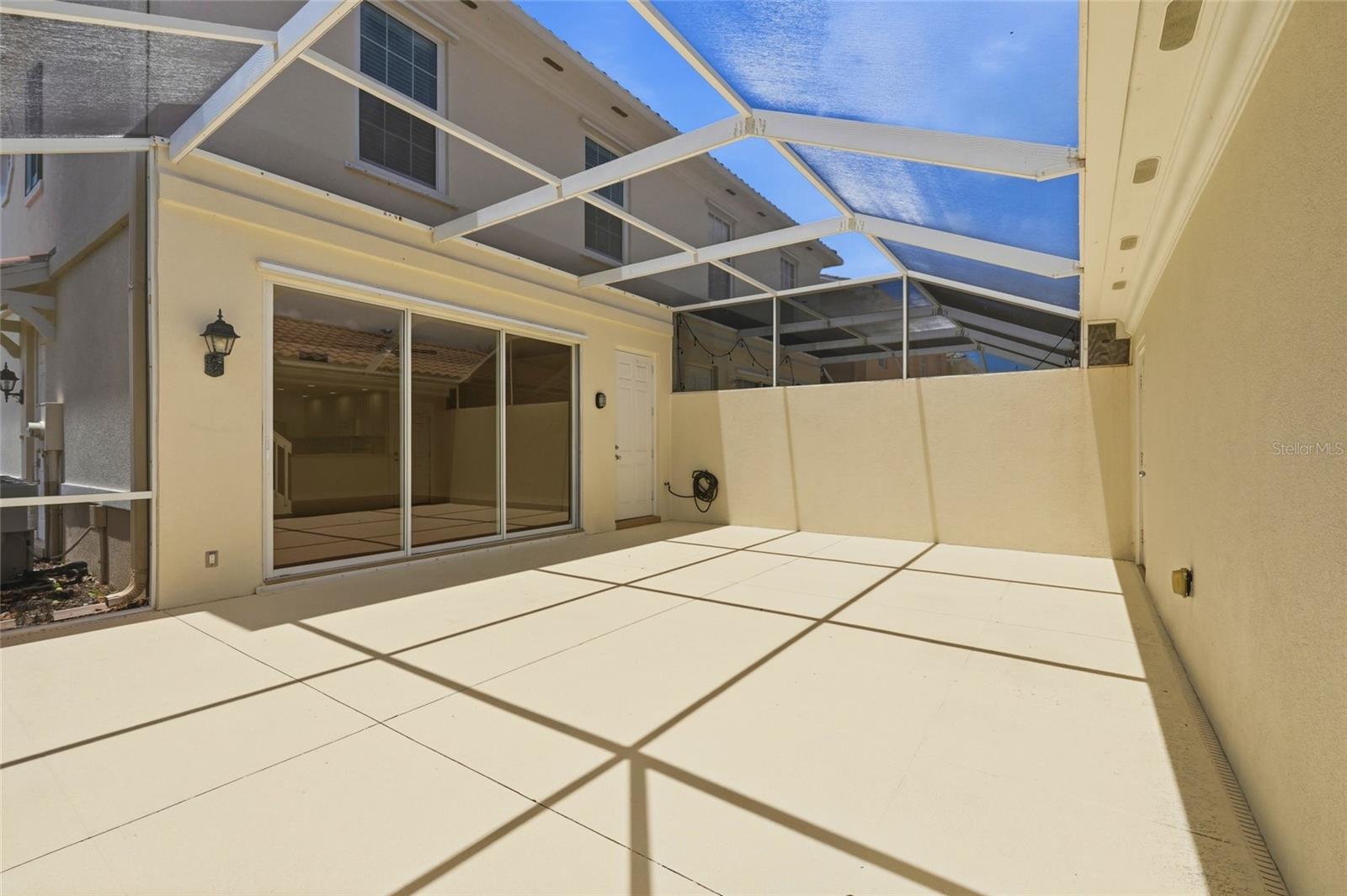 VILLAGEWALK - Residential