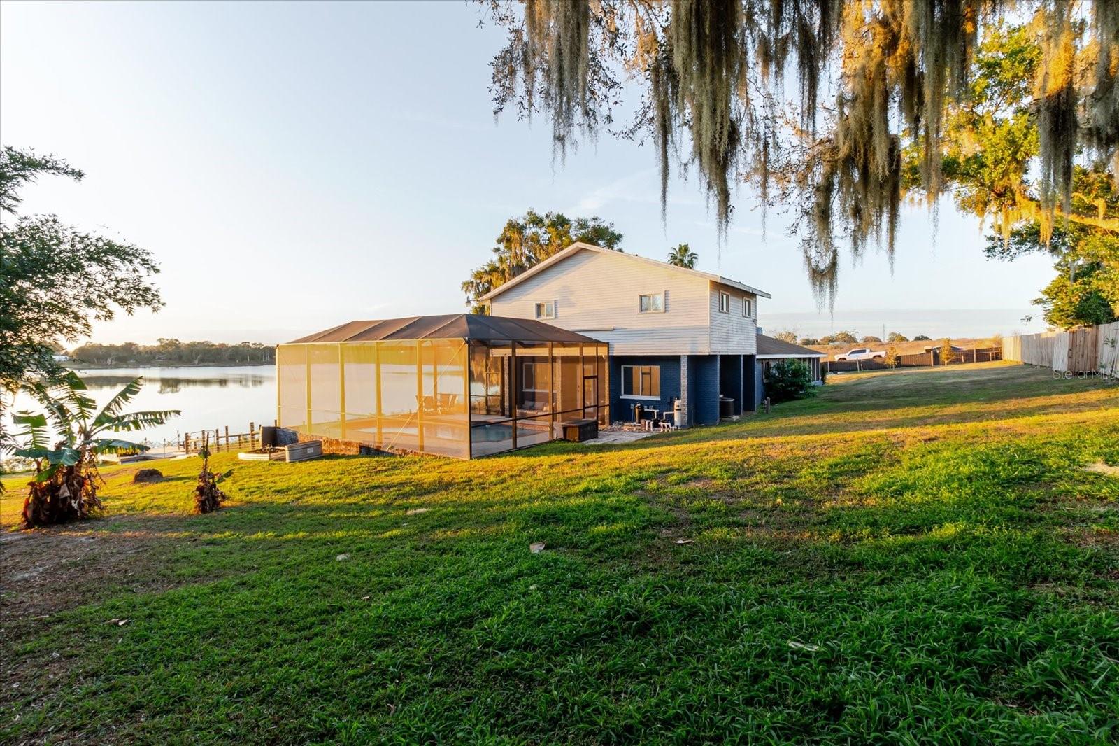 ALTURAS - Residential