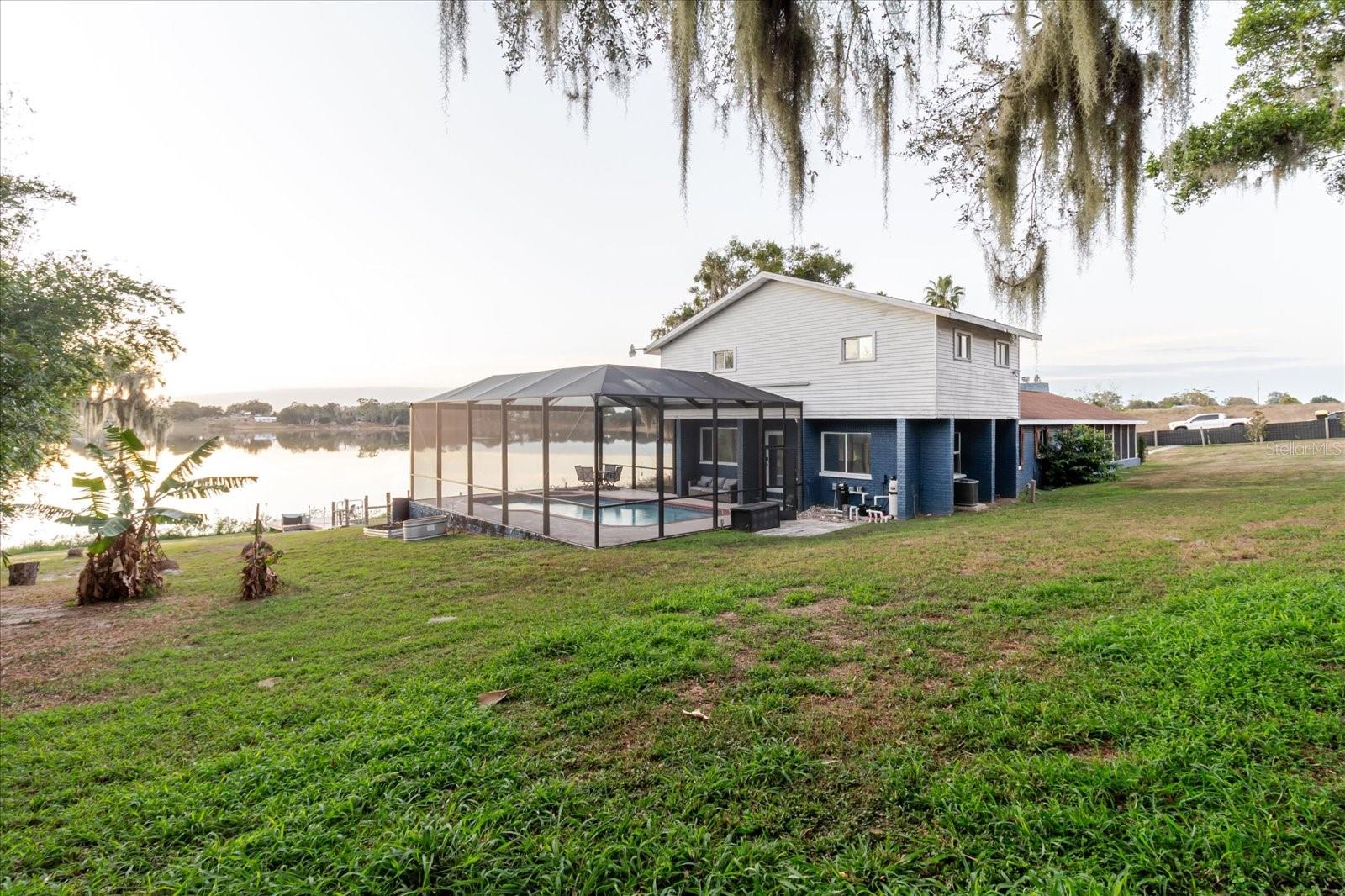 ALTURAS - Residential