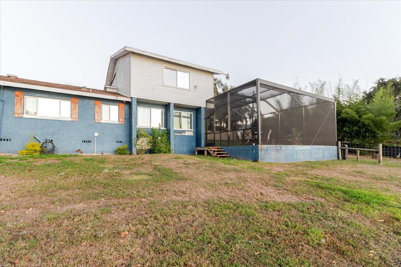ALTURAS - Residential
