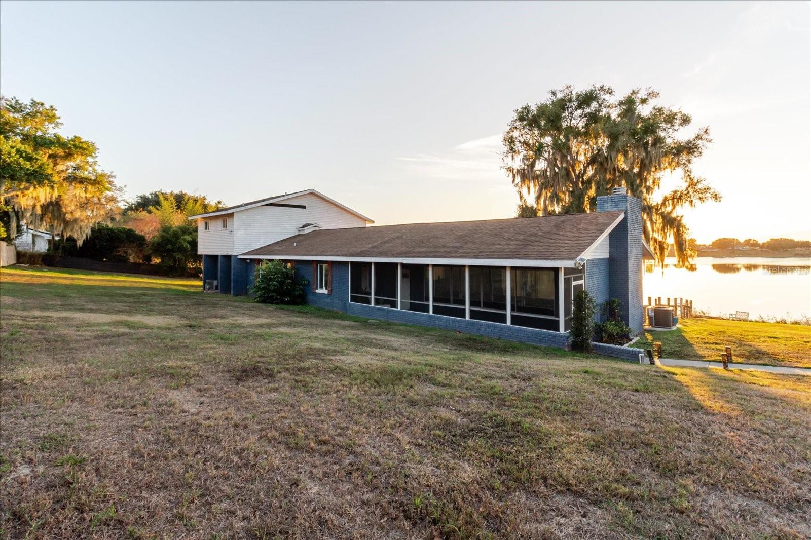 ALTURAS - Residential