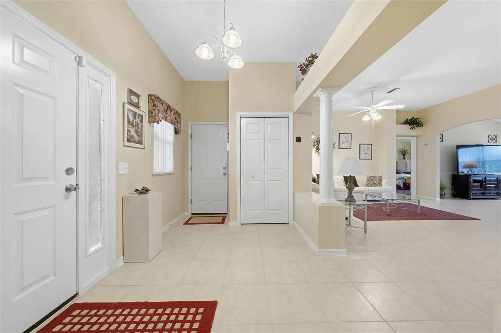 LADY LAKE ORANGE BLOSSOM GARDENS UNIT 17B - Residential