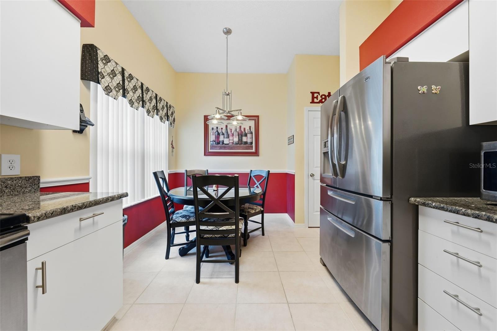 LADY LAKE ORANGE BLOSSOM GARDENS UNIT 17B - Residential