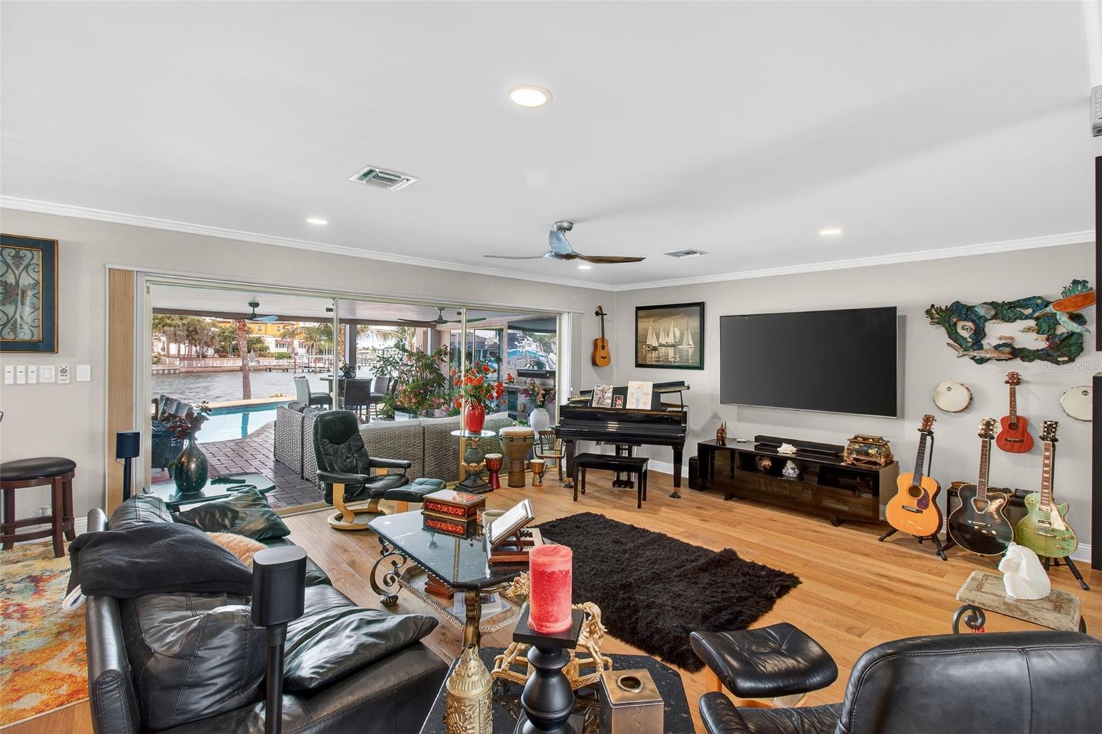 TIERRA VERDE UNIT 1 - Residential