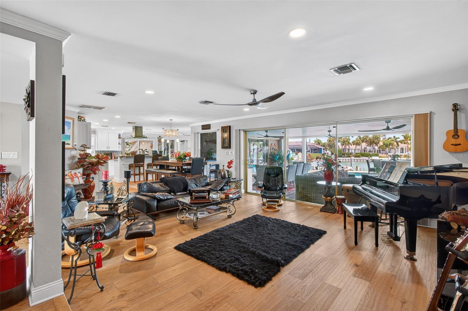 TIERRA VERDE UNIT 1 - Residential