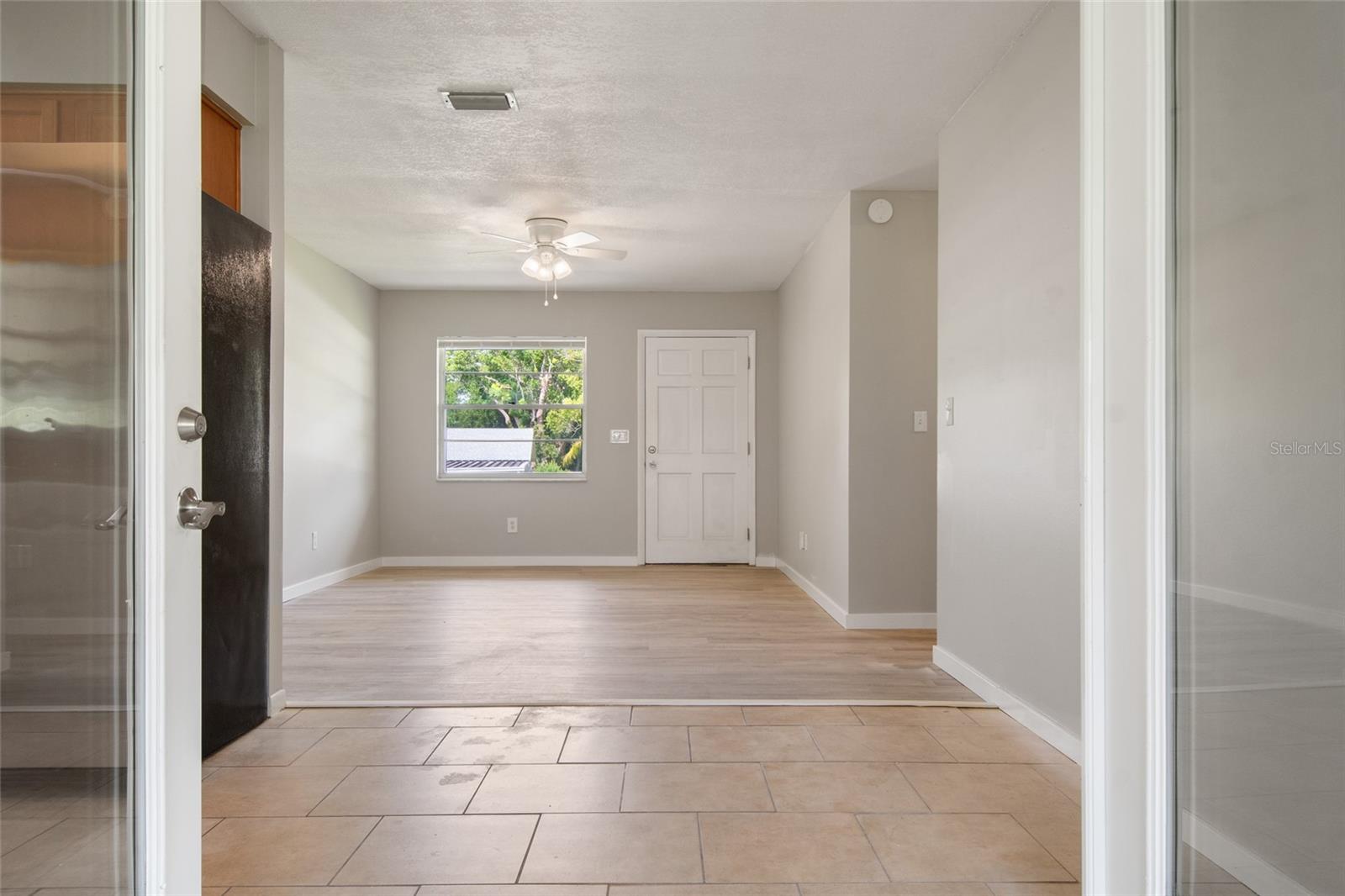 PLANTATION ESTATES UNIT 12 - Residential Lease