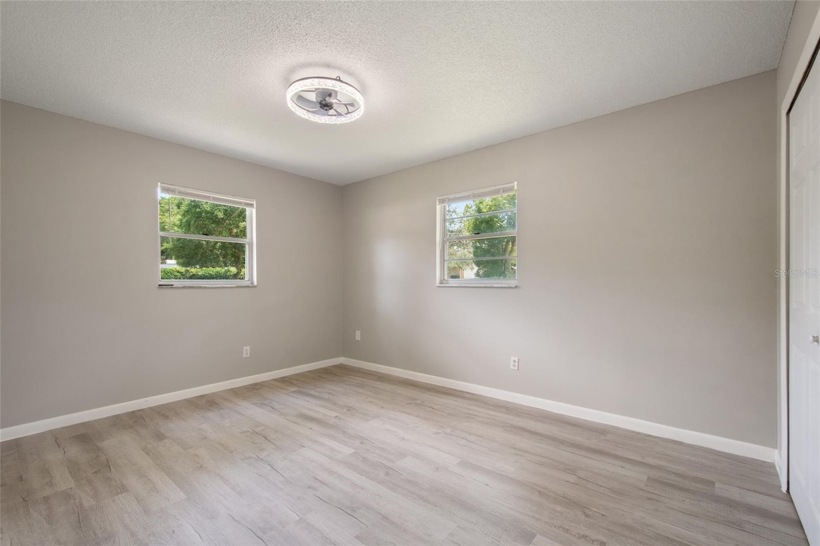 PLANTATION ESTATES UNIT 12 - Residential Lease