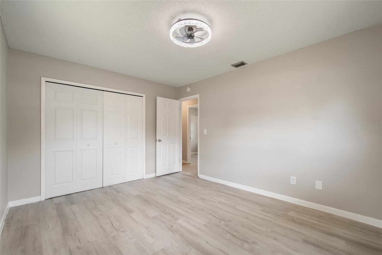 PLANTATION ESTATES UNIT 12 - Residential Lease