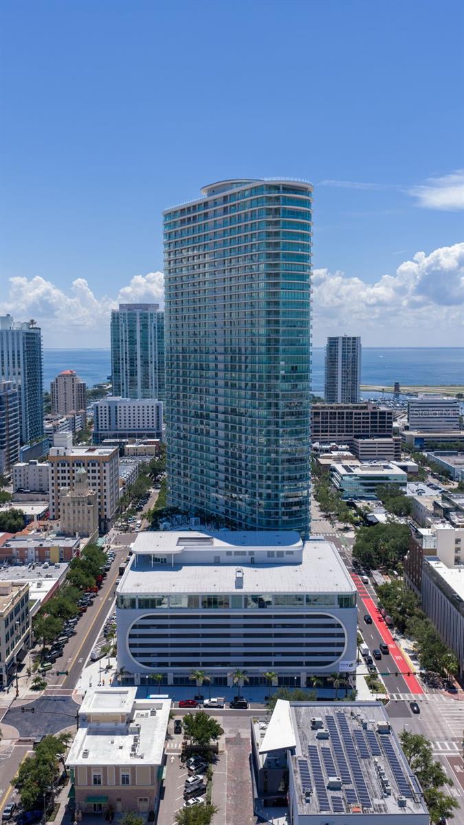400 CENTRAL - Residential