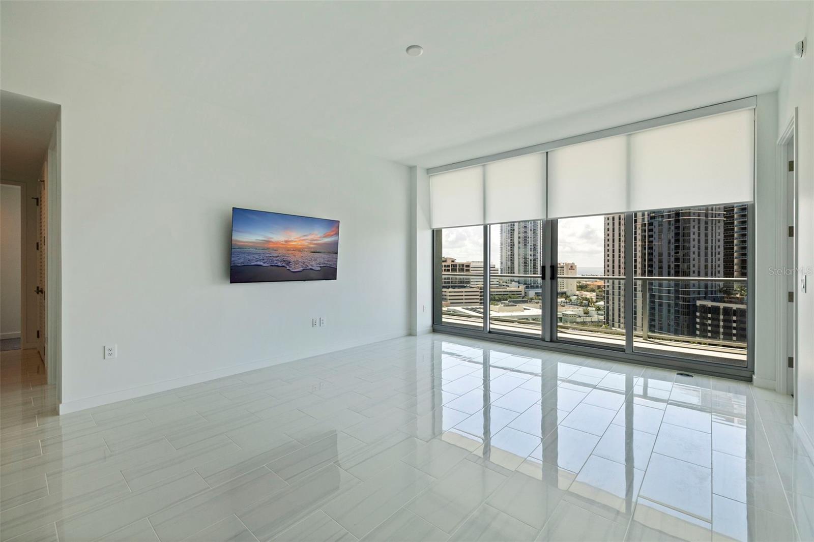 400 CENTRAL - Residential
