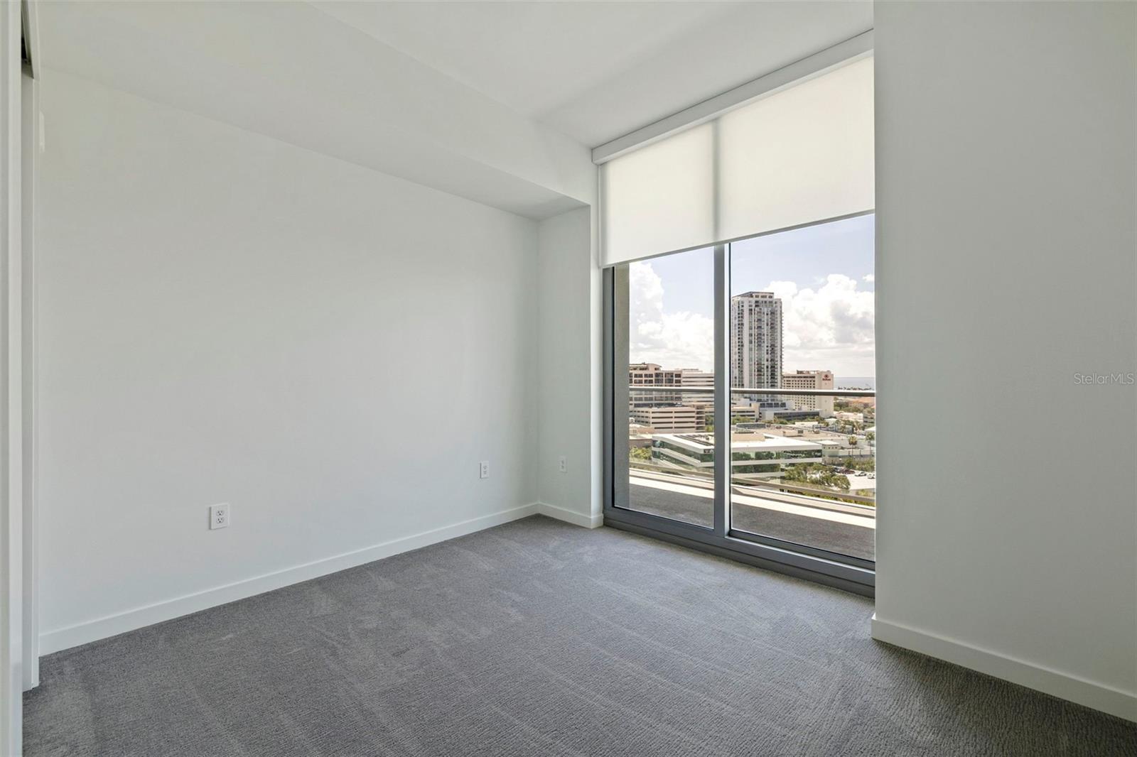 400 CENTRAL - Residential
