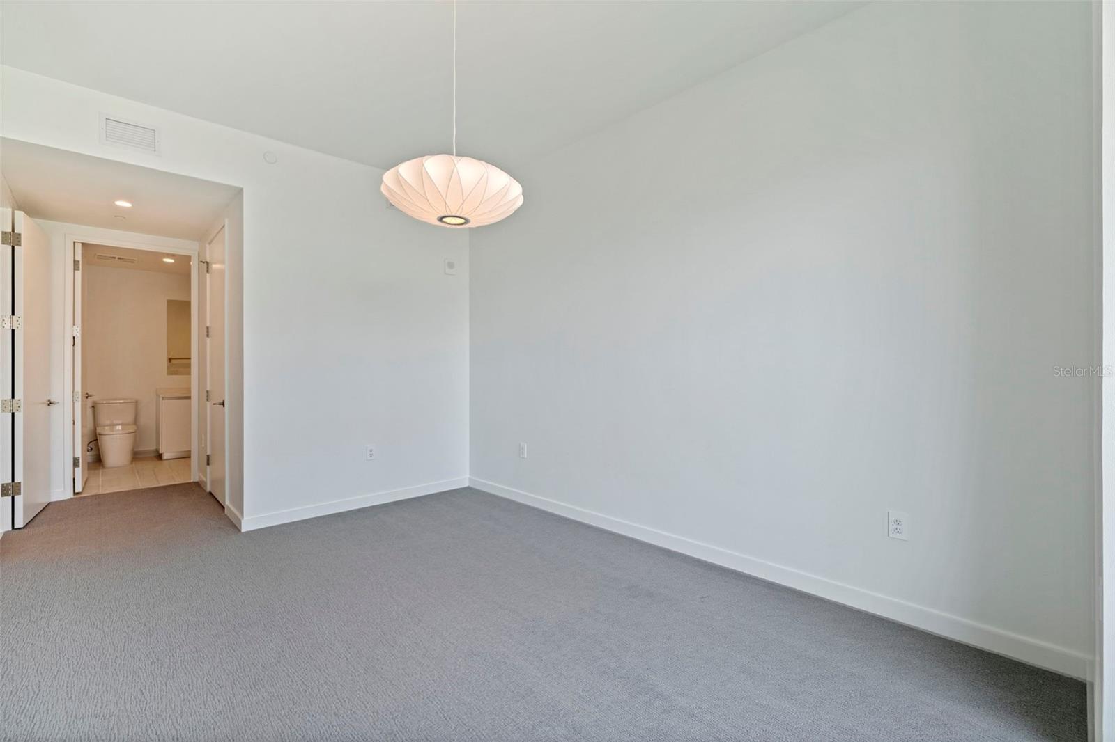400 CENTRAL - Residential