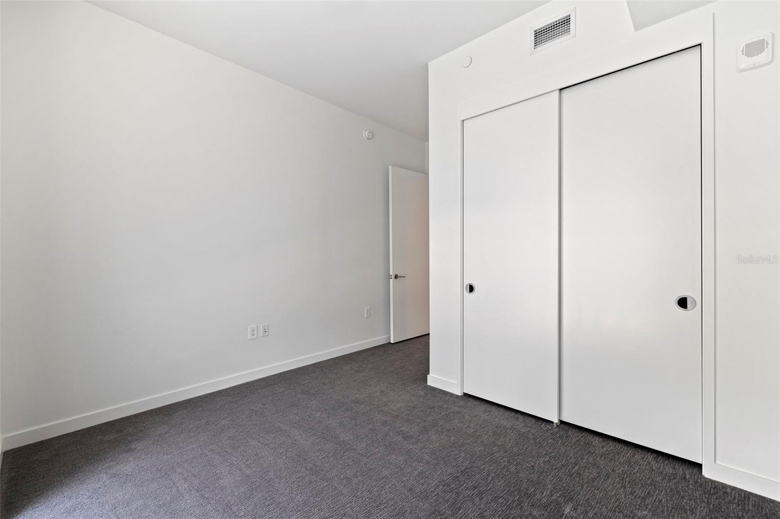 400 CENTRAL - Residential