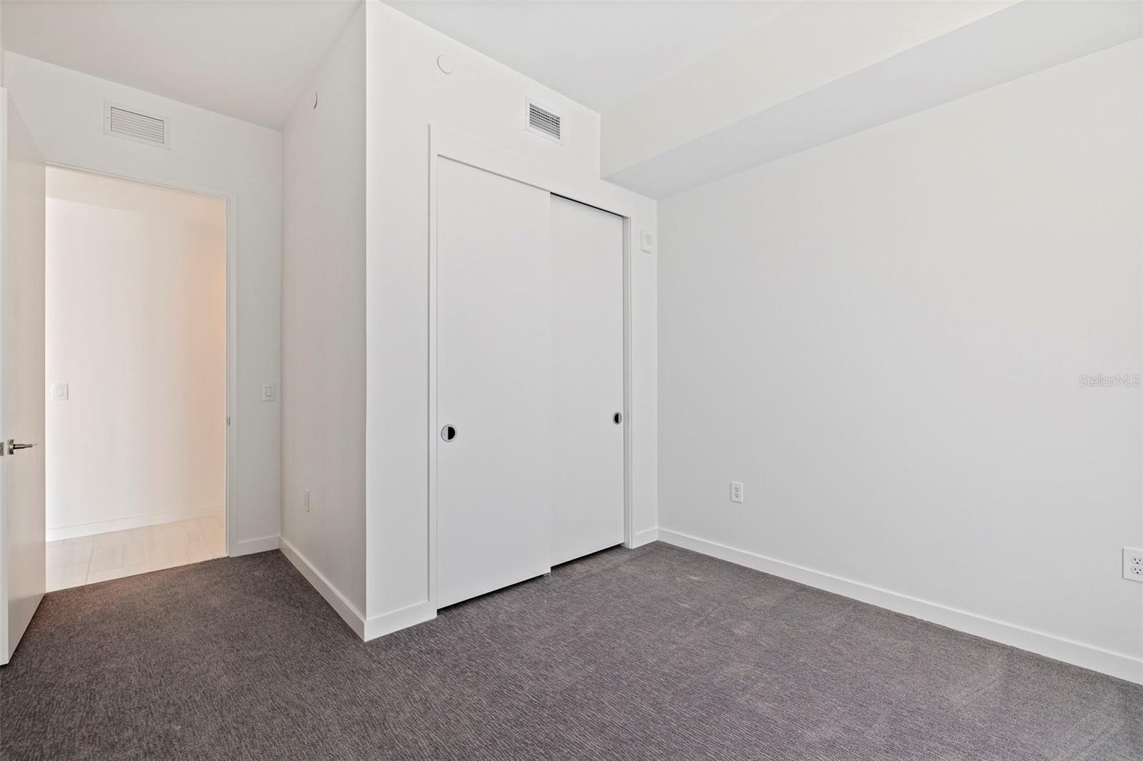 400 CENTRAL - Residential