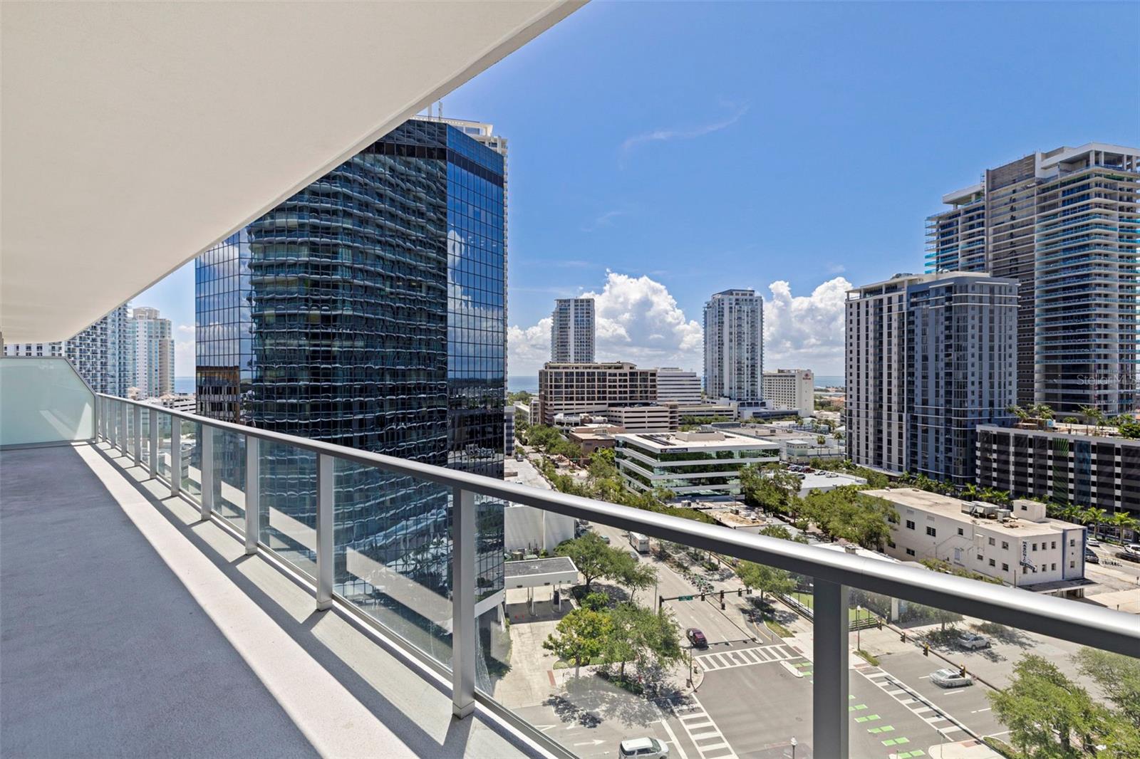 400 CENTRAL - Residential