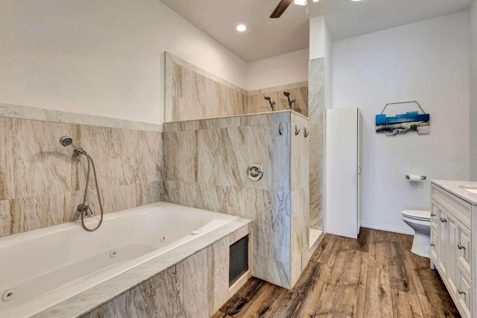 GLACIS PARK - Residential