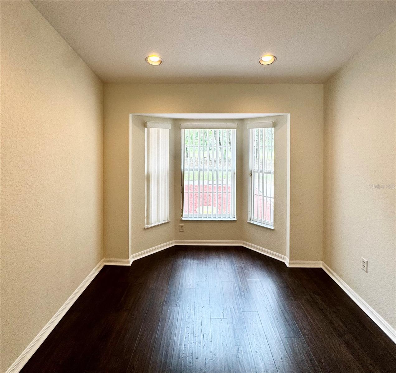 RIDGE MANOR ESTATE - Residential