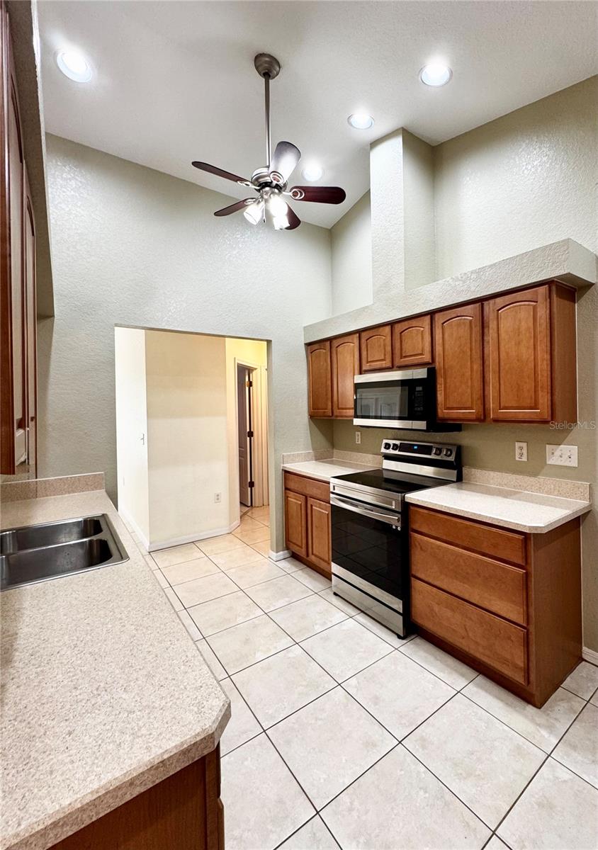 RIDGE MANOR ESTATE - Residential