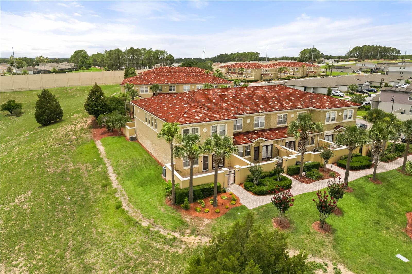 TIERRA DEL SOL - Residential