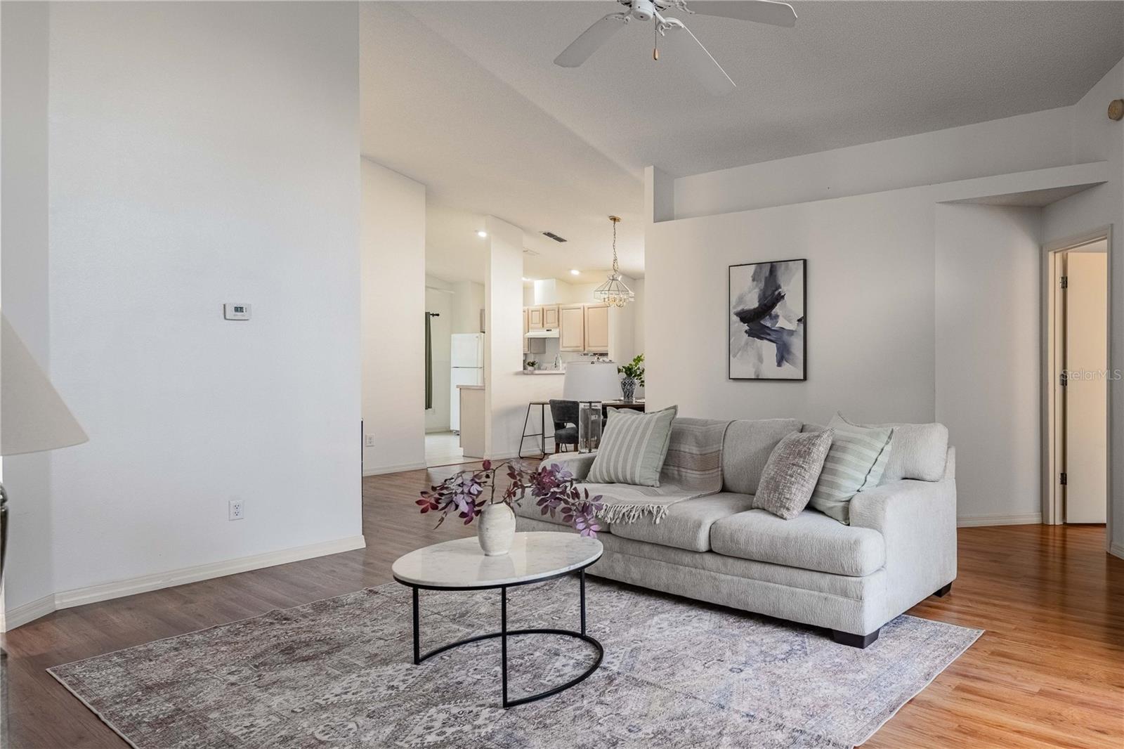 DAVENPORT LAKES PH O1 - Residential