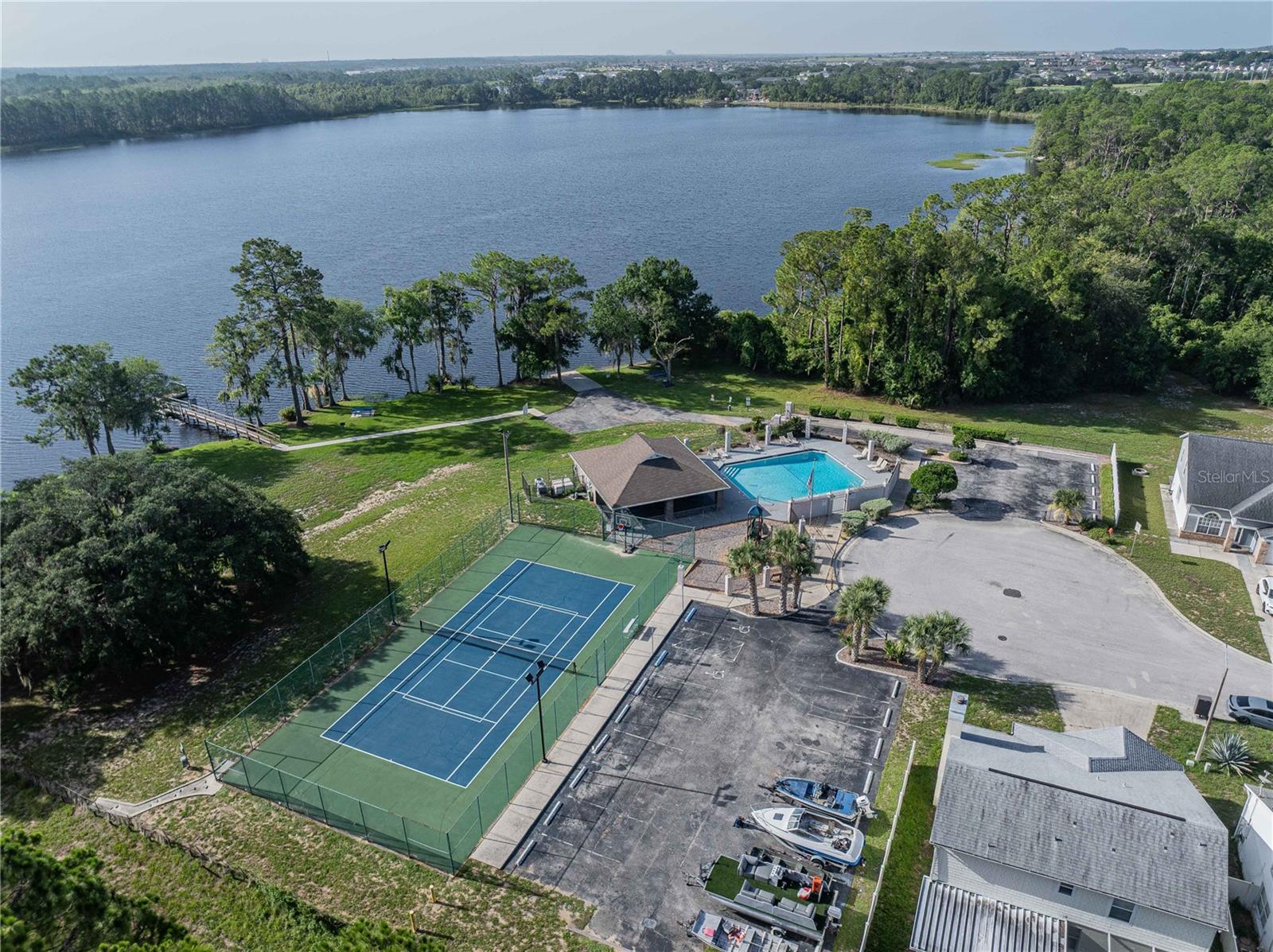 DAVENPORT LAKES PH O1 - Residential