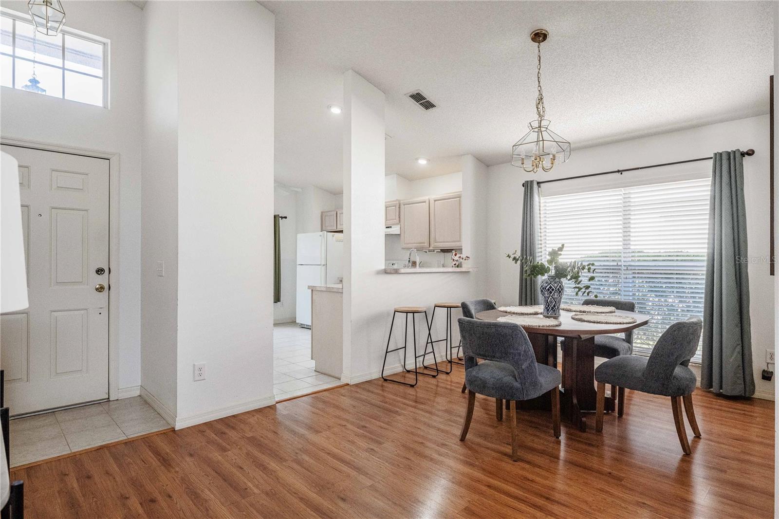 DAVENPORT LAKES PH O1 - Residential