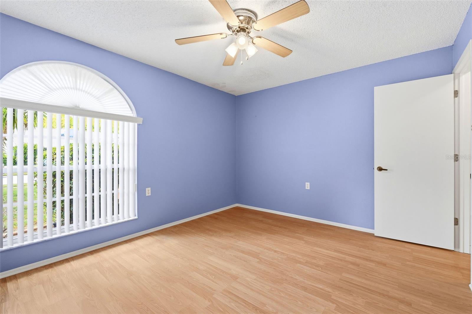 HERITAGE LAKE - Residential