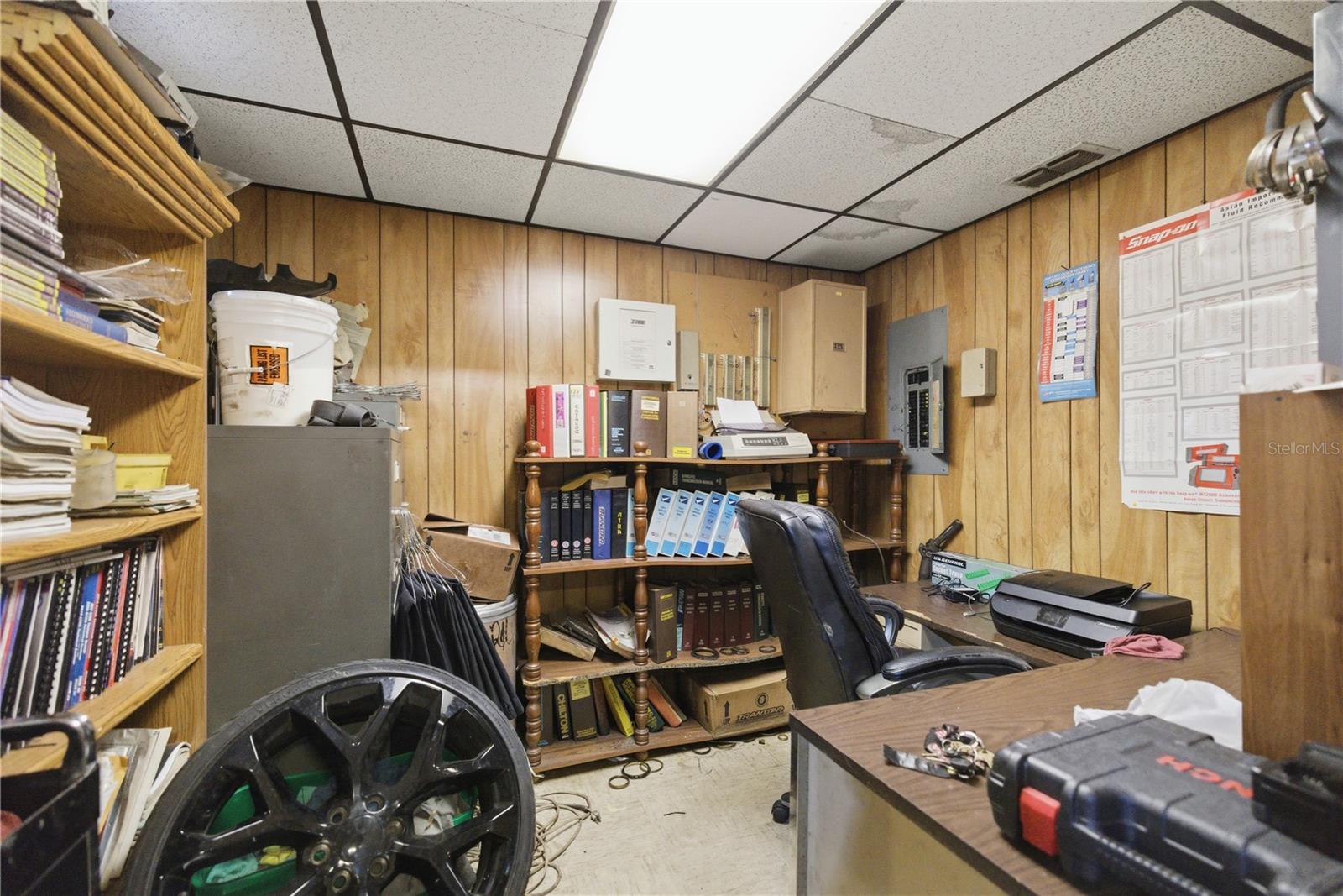 MUSSEAU - Commercial Sale