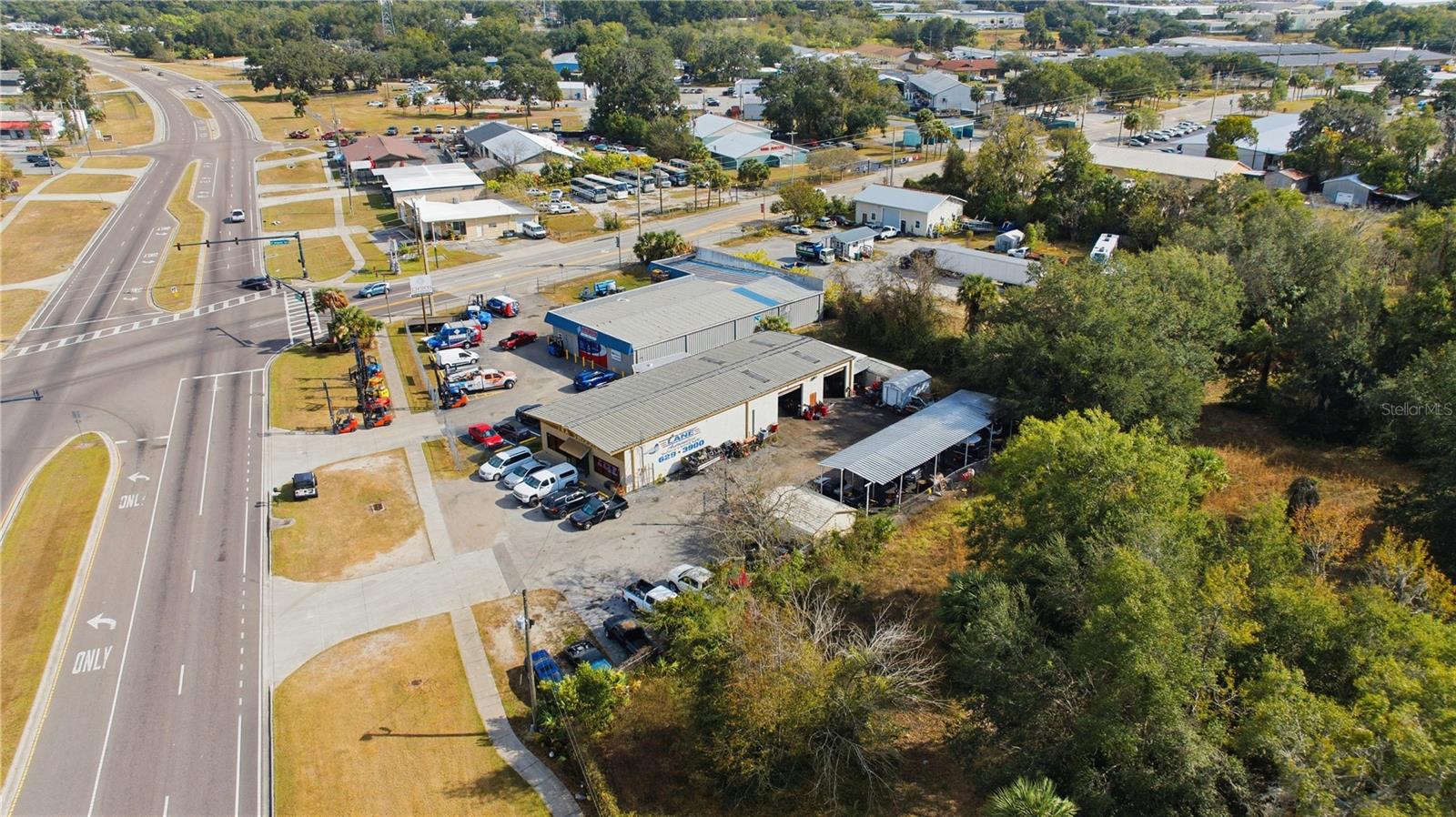 MUSSEAU - Commercial Sale