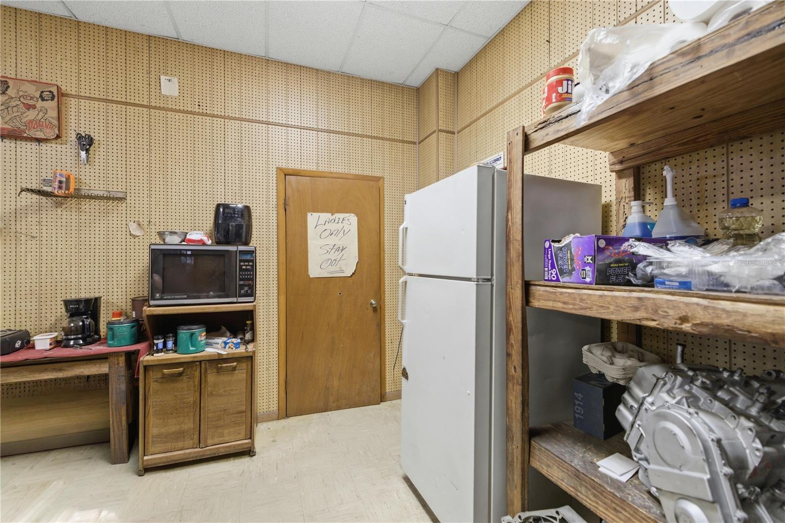 MUSSEAU - Commercial Sale