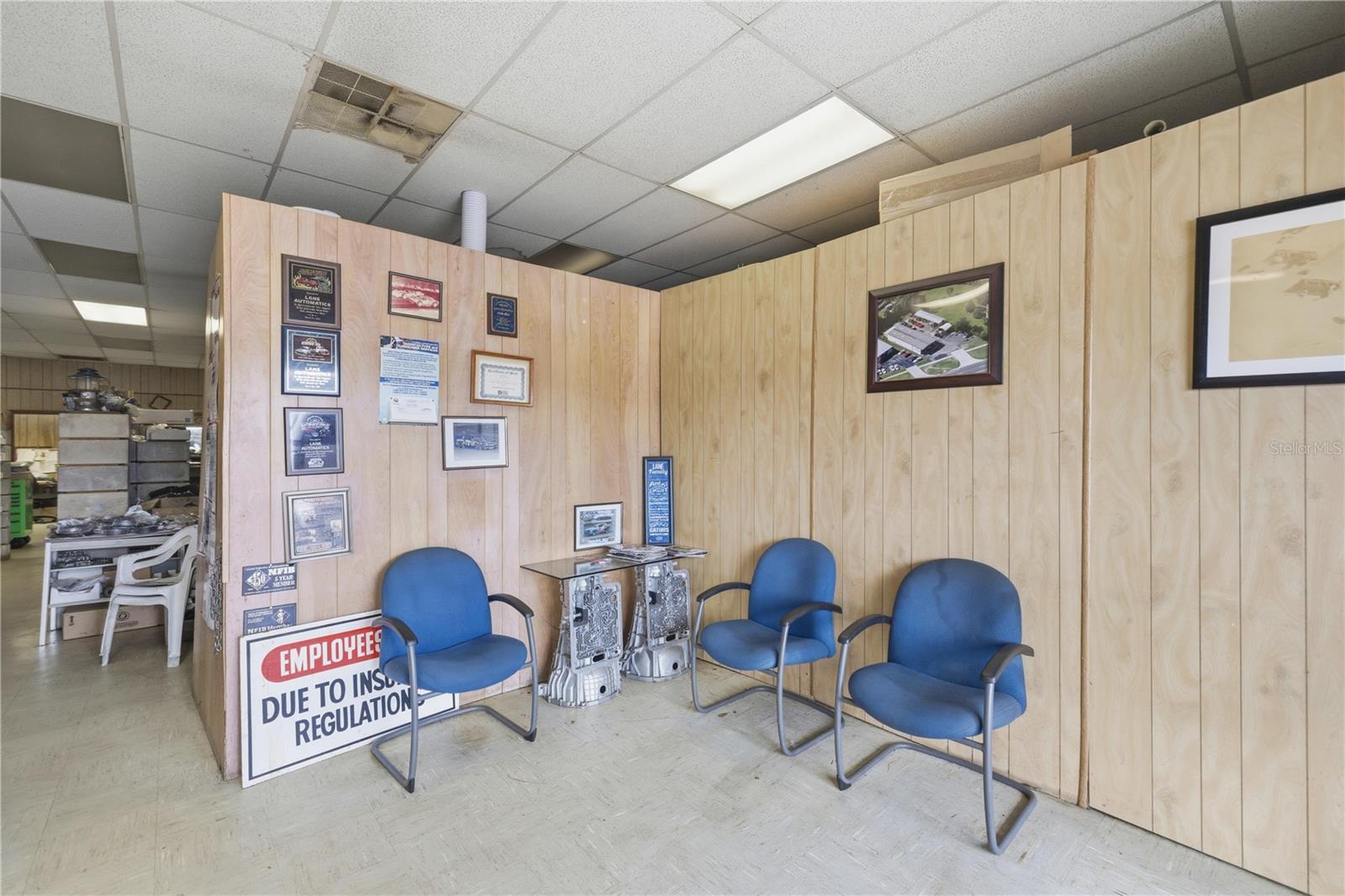 MUSSEAU - Commercial Sale
