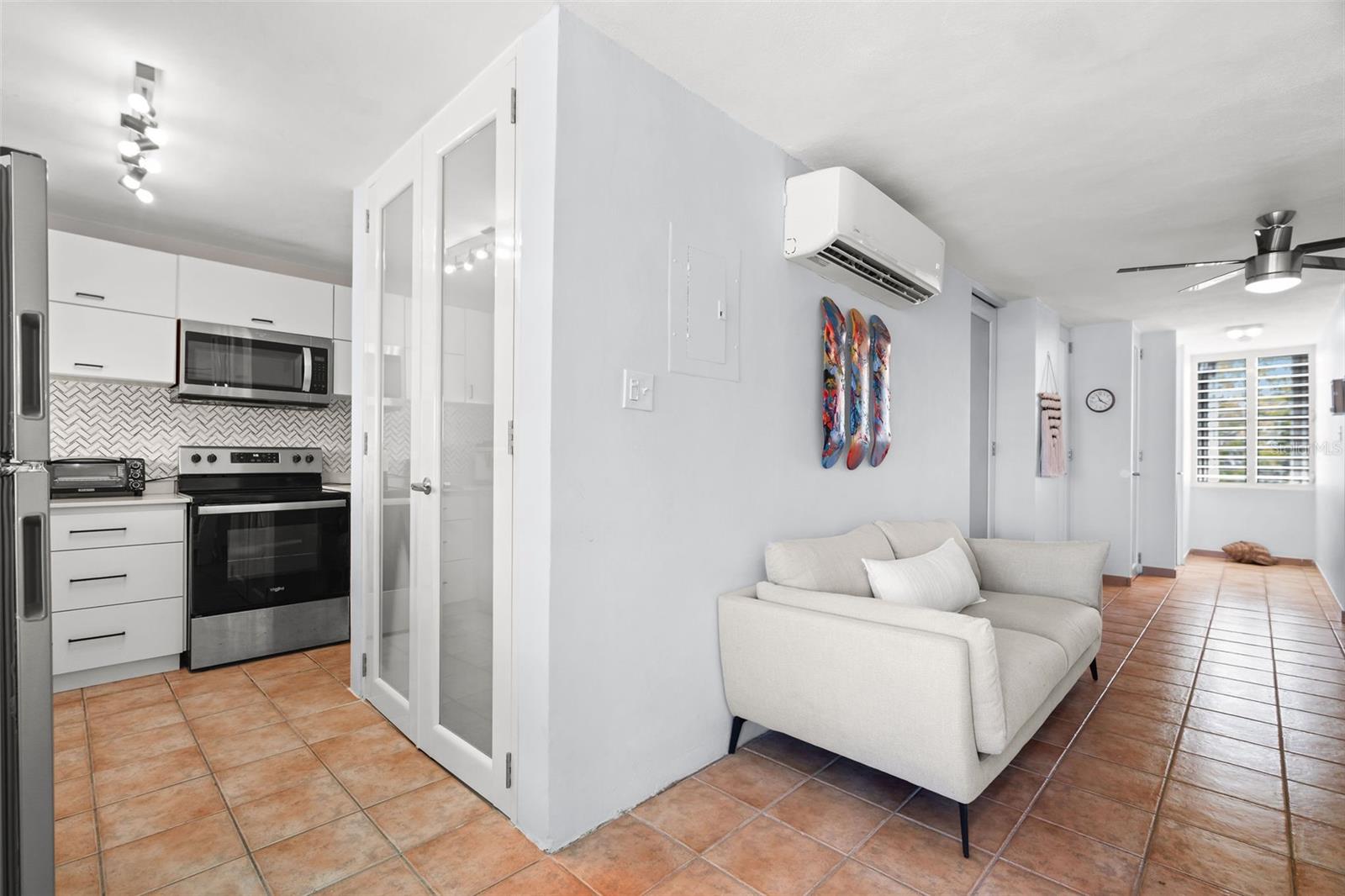 CASA DEL MAR II - Residential
