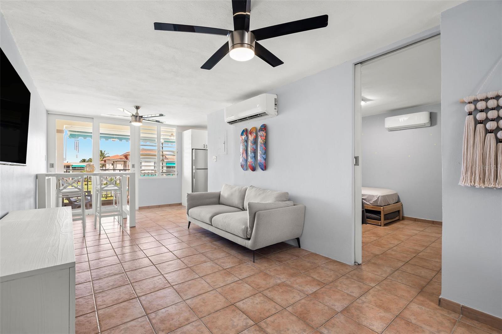 CASA DEL MAR II - Residential