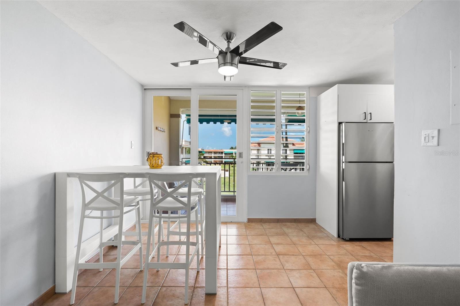 CASA DEL MAR II - Residential