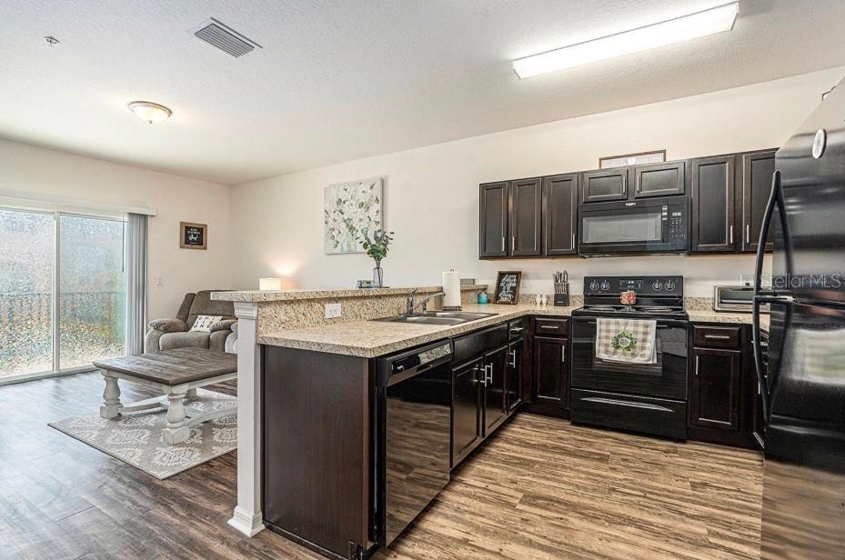 SEA FOREST BEACH CLUB - Residential Lease