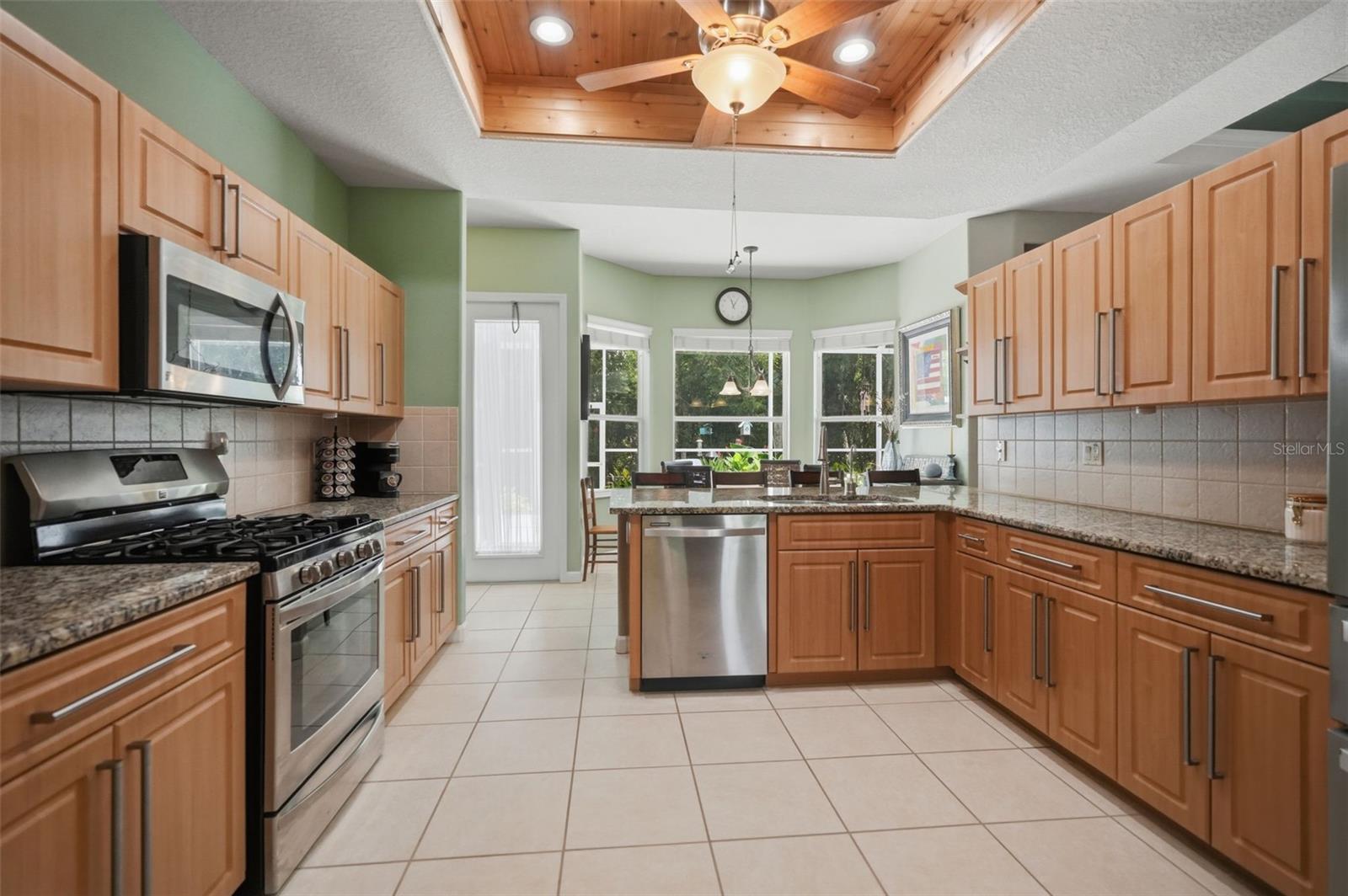 HERNANDO OAKS PH 2 - Residential
