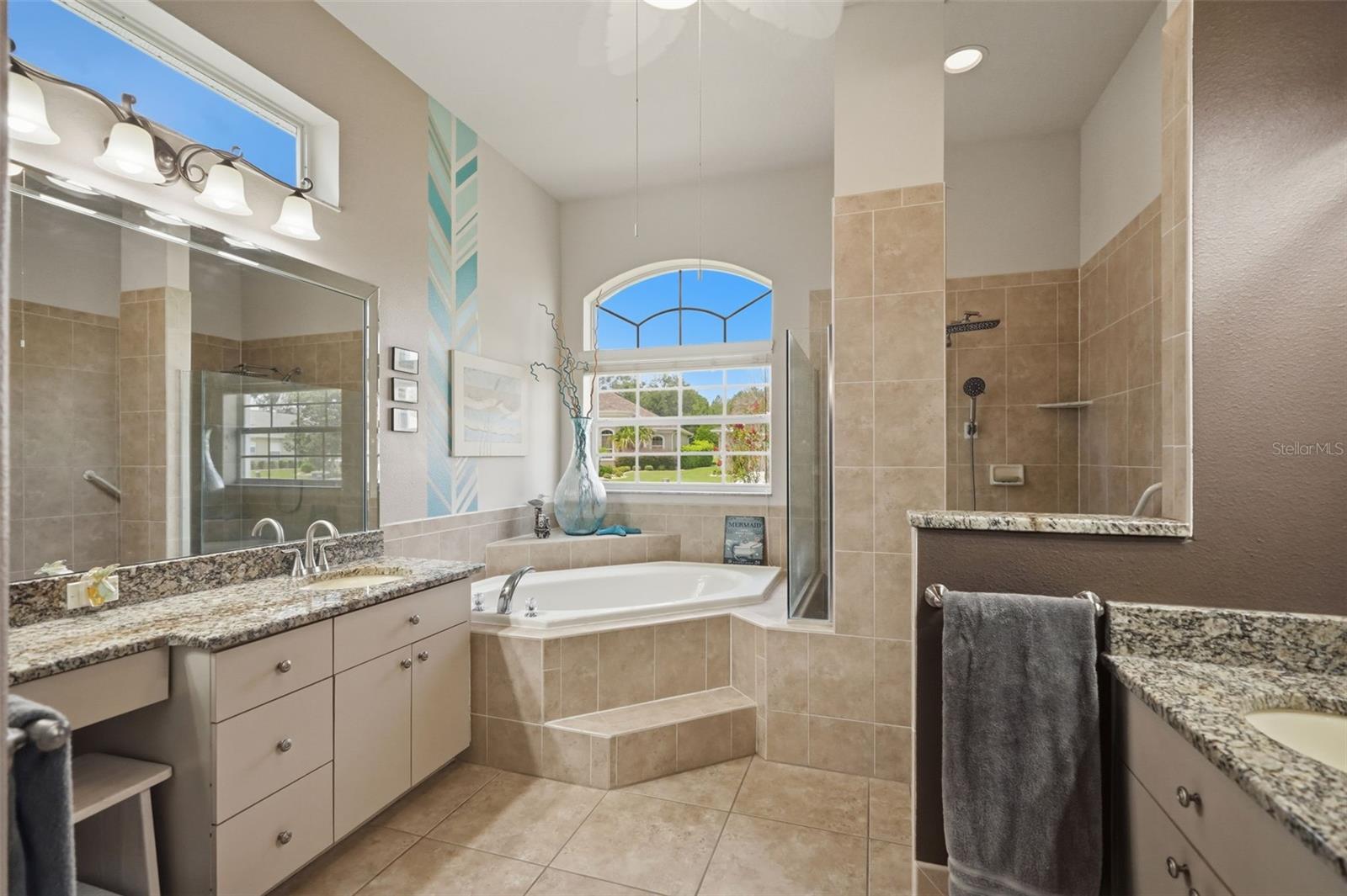 HERNANDO OAKS PH 2 - Residential