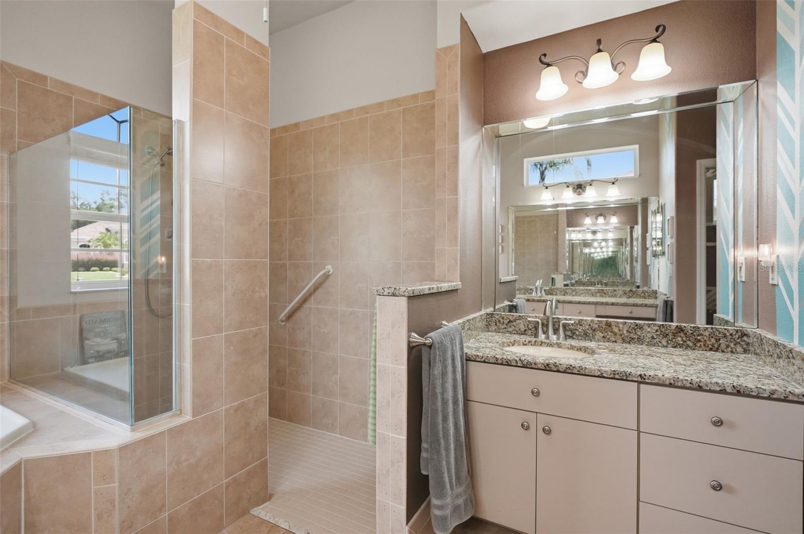 HERNANDO OAKS PH 2 - Residential