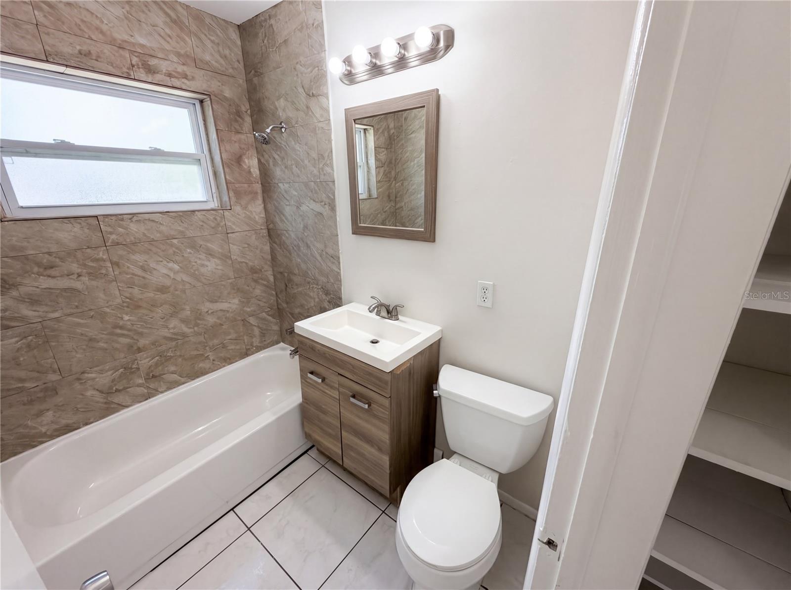 WEATHERSFIELD 1ST ADD - Residential
