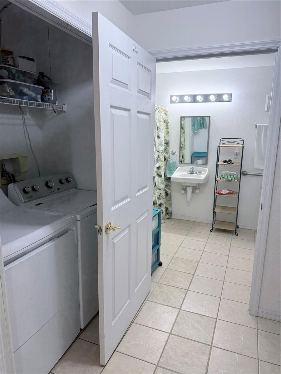 GRAND PALMS CONDO 4 PH 8 - Residential