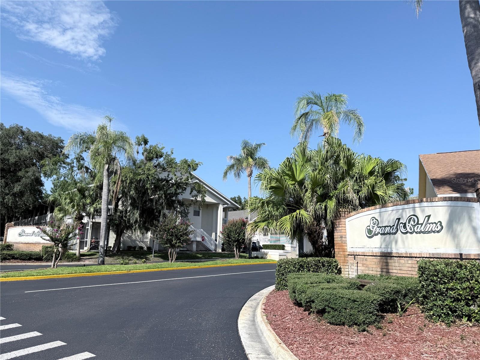 GRAND PALMS CONDO 4 PH 8 - Residential