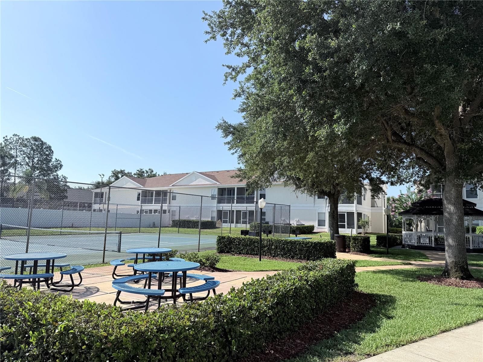 GRAND PALMS CONDO 4 PH 8 - Residential