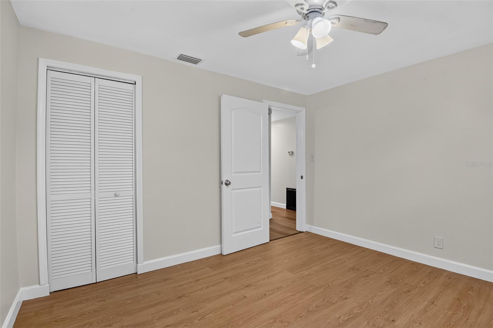 EDGEWATER ACRES UNIT 06 RESUB - Residential
