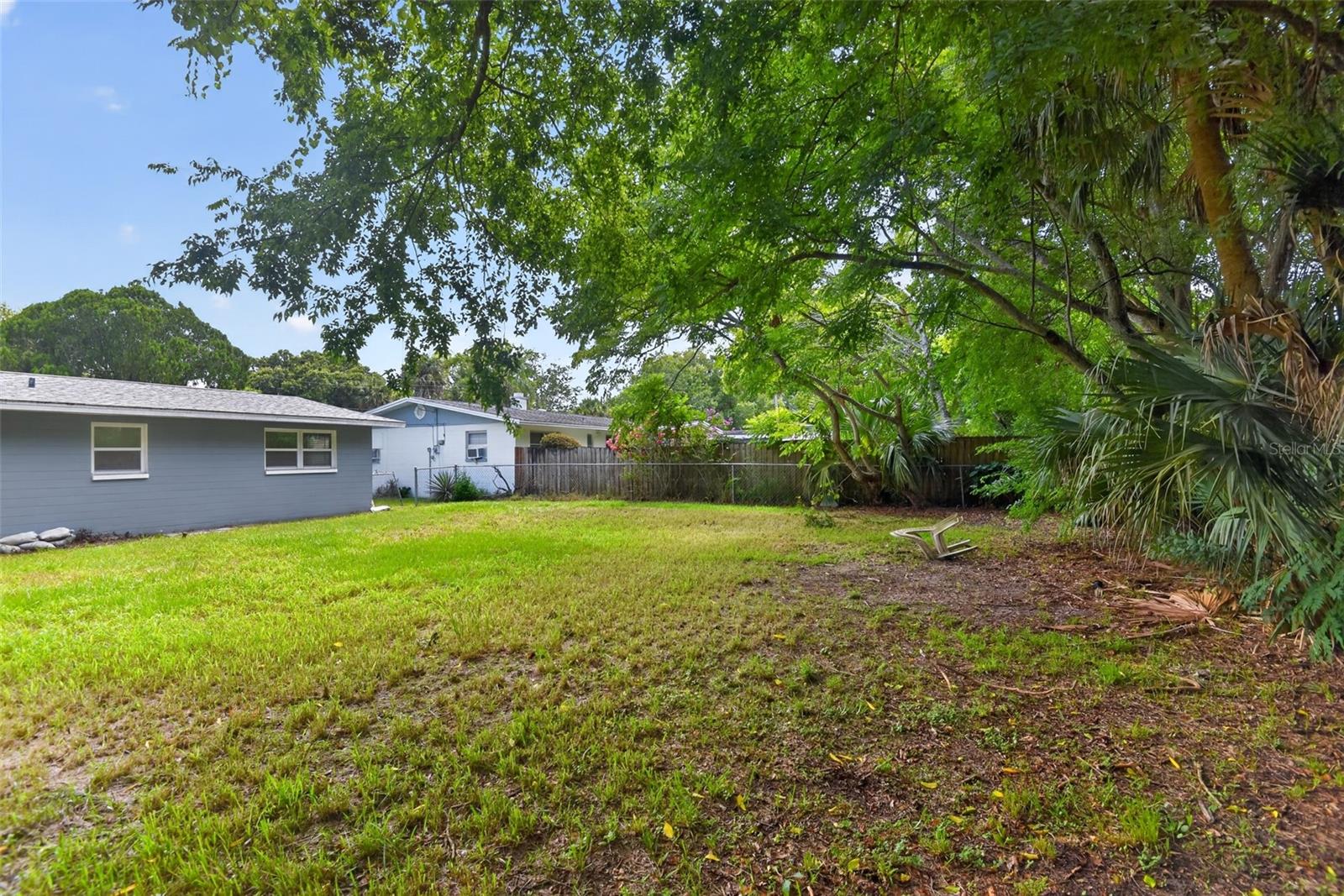 EDGEWATER ACRES UNIT 06 RESUB - Residential