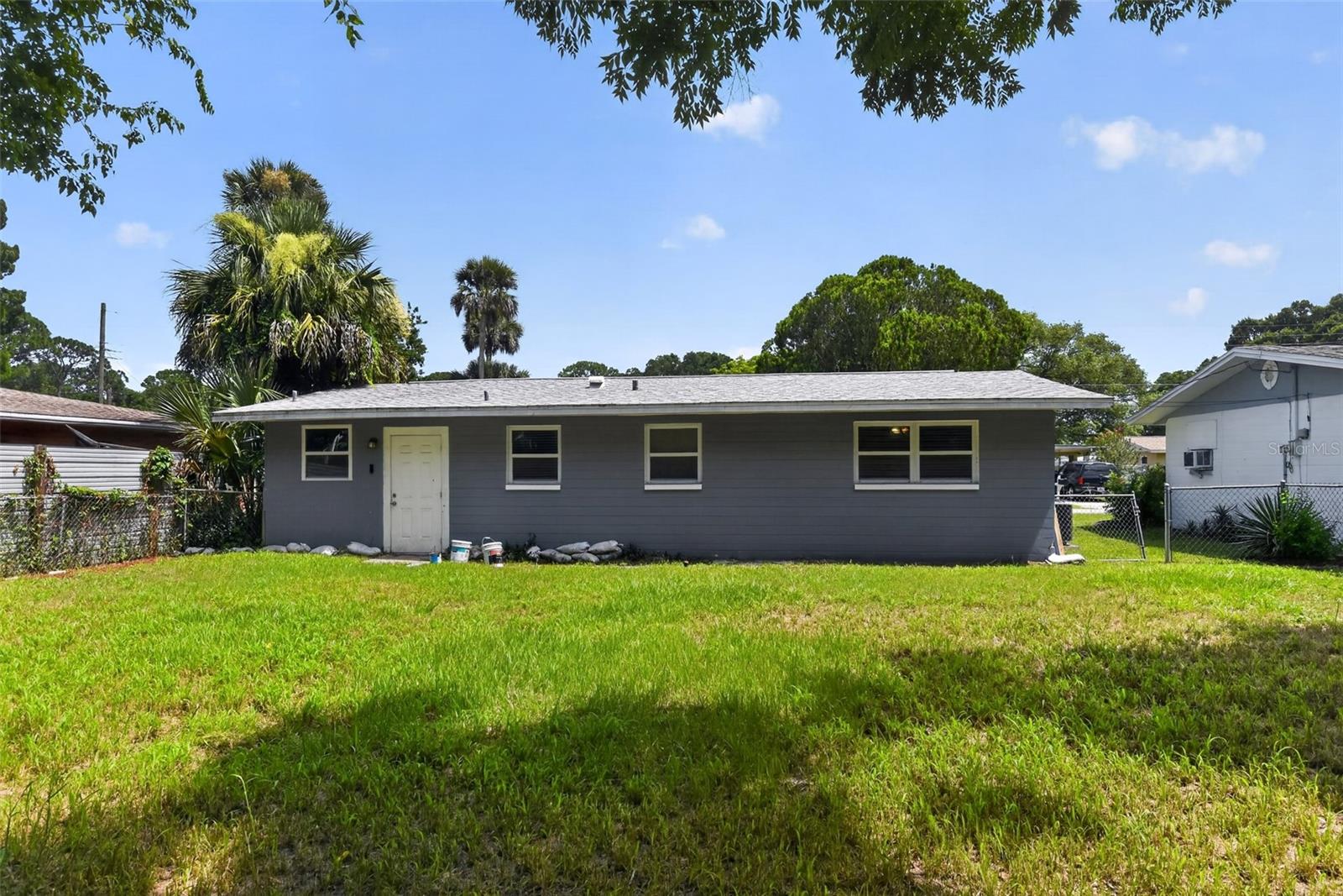 EDGEWATER ACRES UNIT 06 RESUB - Residential