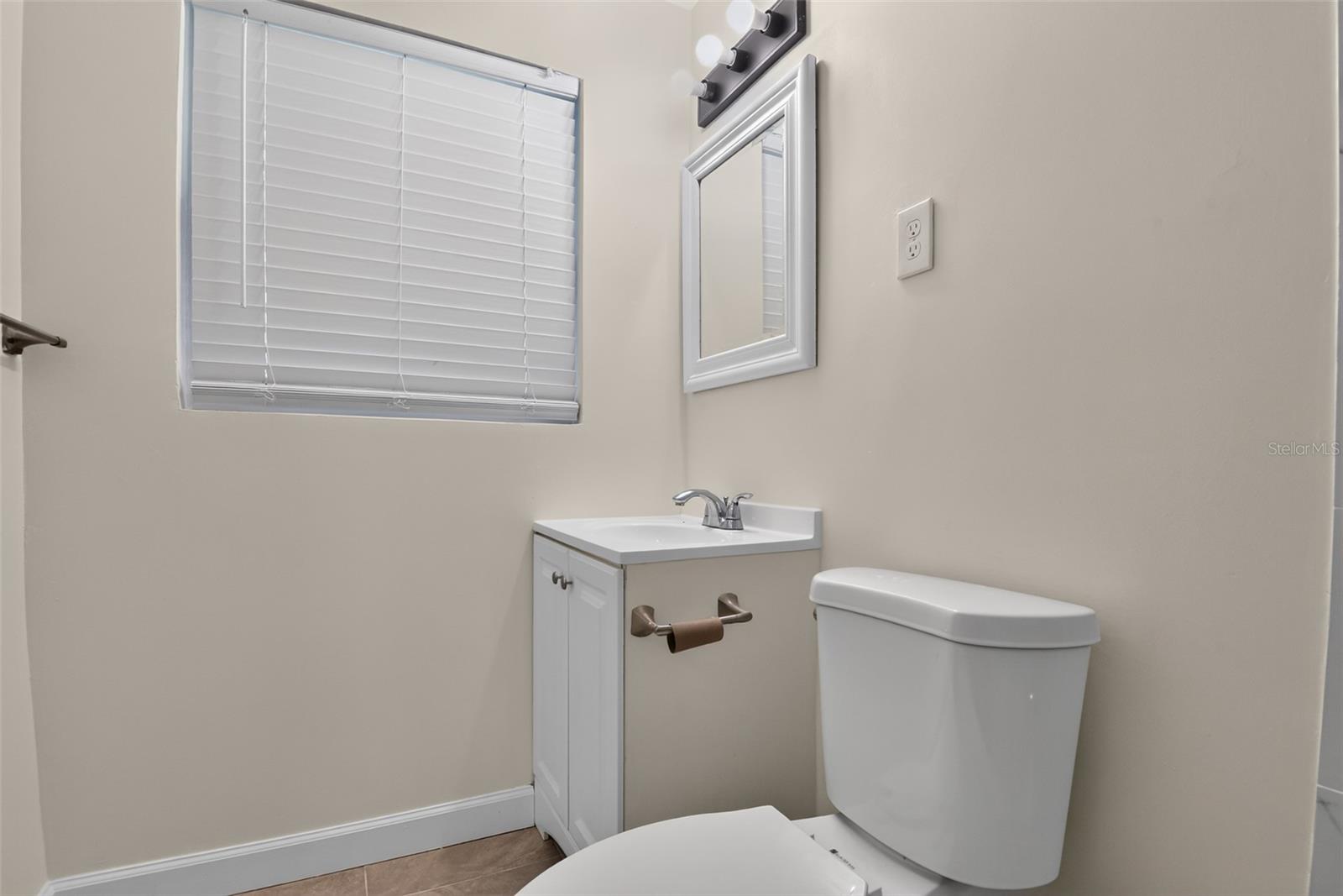 EDGEWATER ACRES UNIT 06 RESUB - Residential