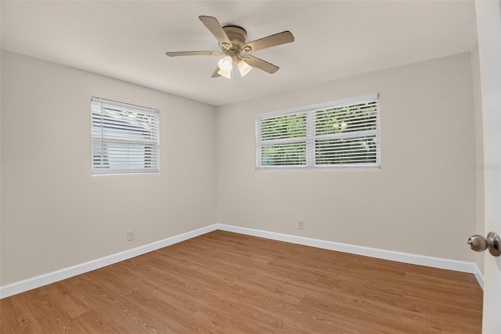 EDGEWATER ACRES UNIT 06 RESUB - Residential