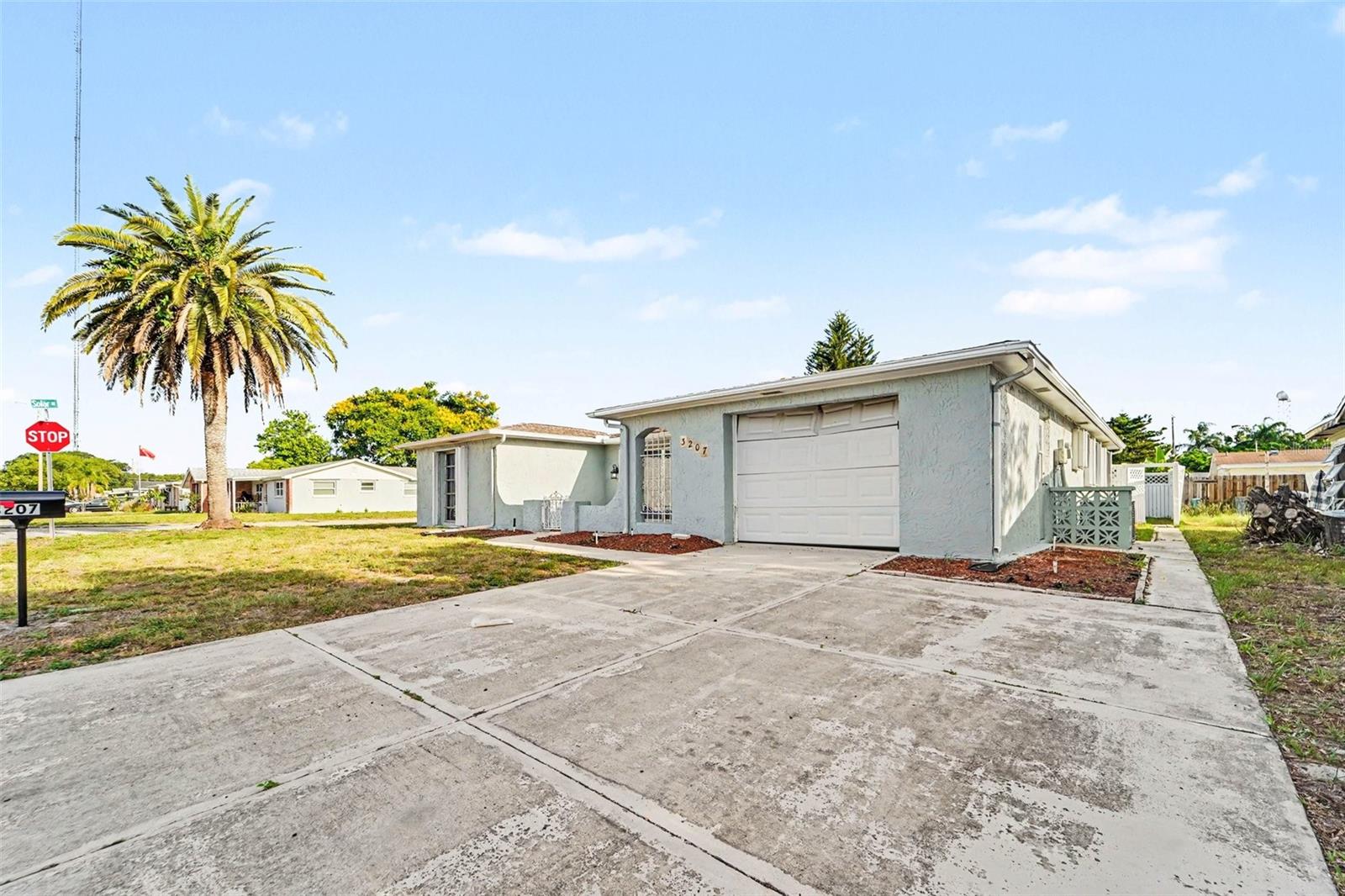 HOLIDAY LAKE ESTATES - Residential
