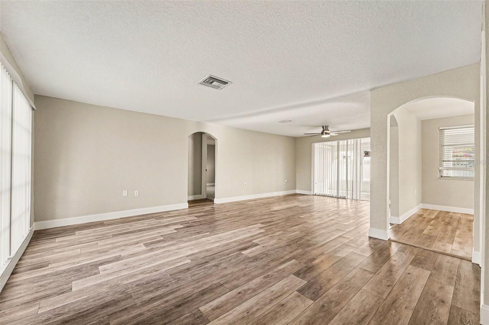 HOLIDAY LAKE ESTATES - Residential