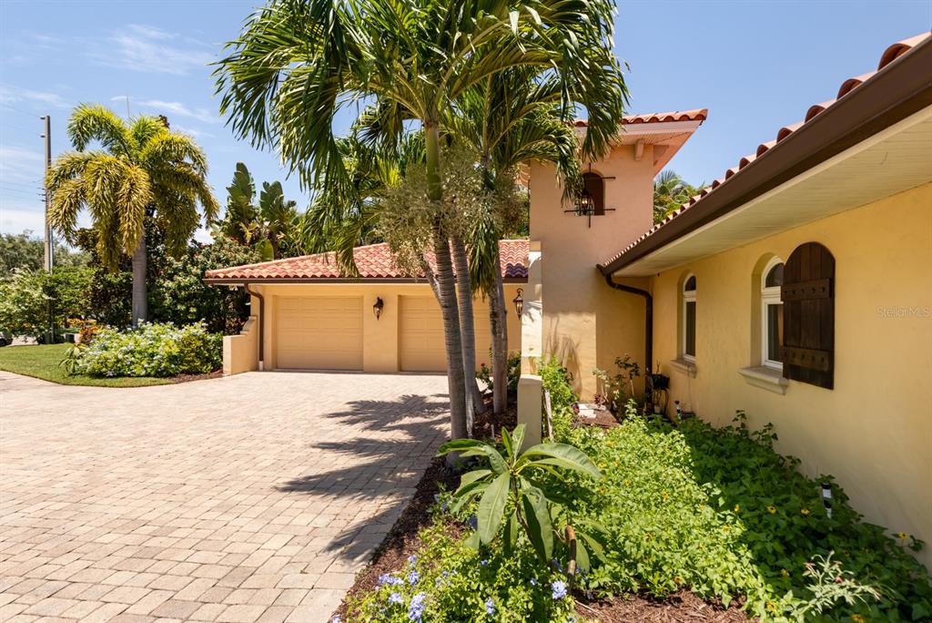 SNELL ISLE -BAY POINT - Residential